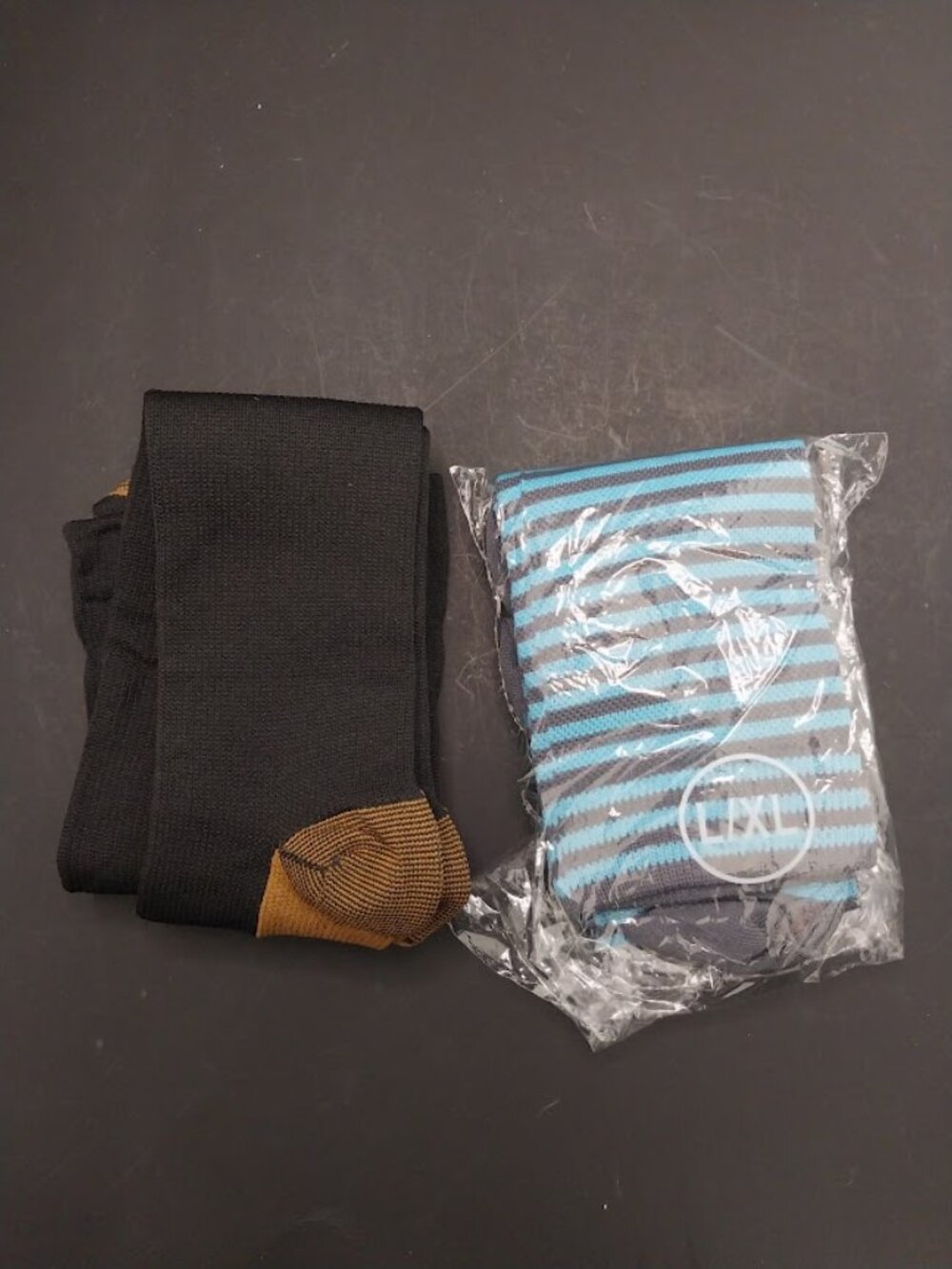 2  Compression Socks - Picture 2 of 4